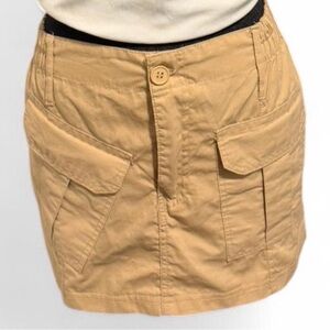 Pretty Little Thing  Cargo Mini Skirt Size 4